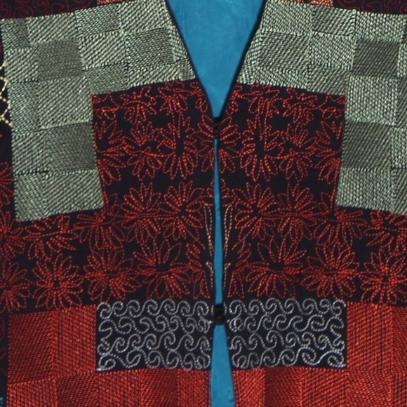 CHICO’S Vintage Tapestry Embroidered Vest - Picture 6 of 8